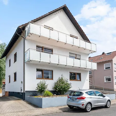 Apartamento Ruhiges Und Zentrales In Hüttenfeld *