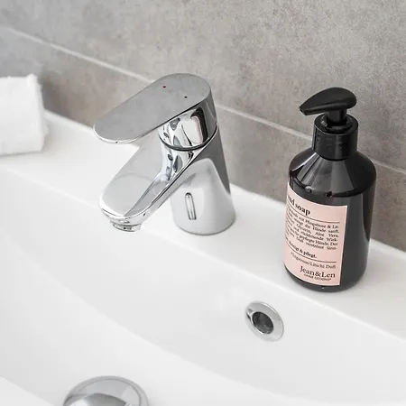 Ruhiges Und Zentrales In Huettenfeld