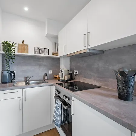 Apartamento Ruhiges Und Zentrales In Hüttenfeld Lampertheim