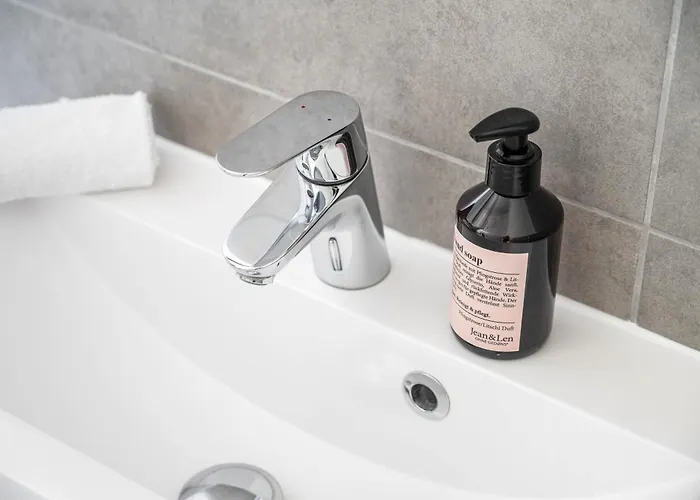 Ruhiges Und Zentrales In Huettenfeld